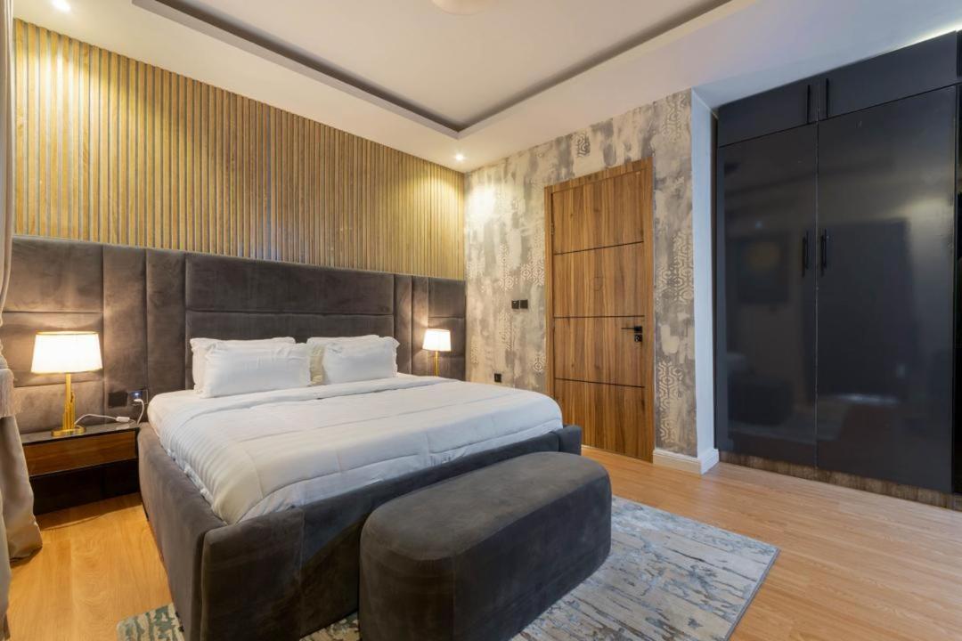 Jada Hotel And Suits Лагос Экстерьер фото